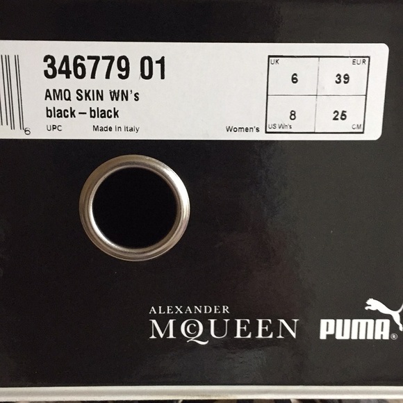 NWT Alexander McQueen x Puma Black Leather Sneaker - Picture 2 of 5